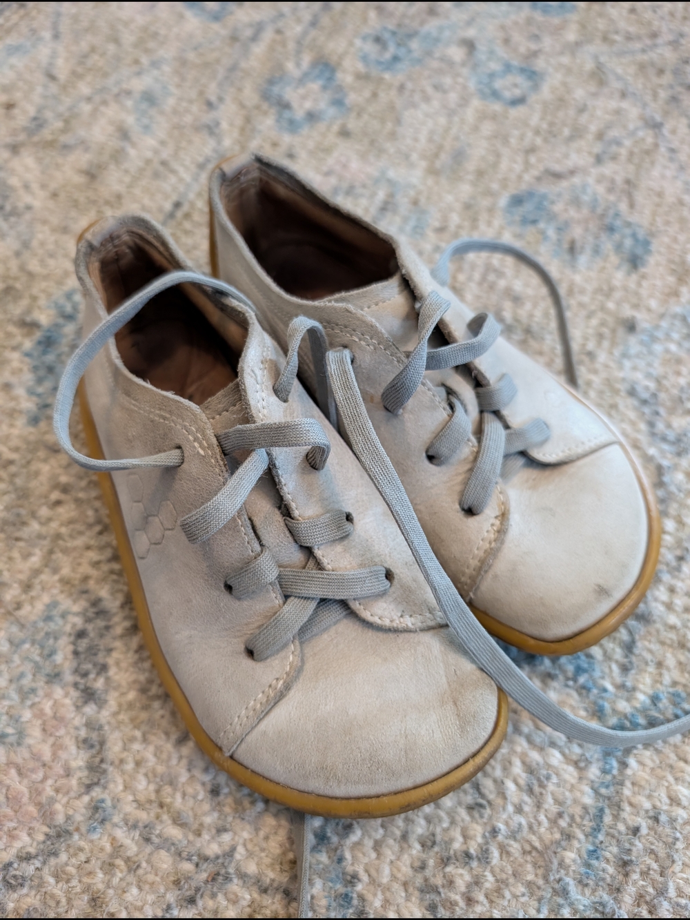 Kids Vivo Barefoot Size 27